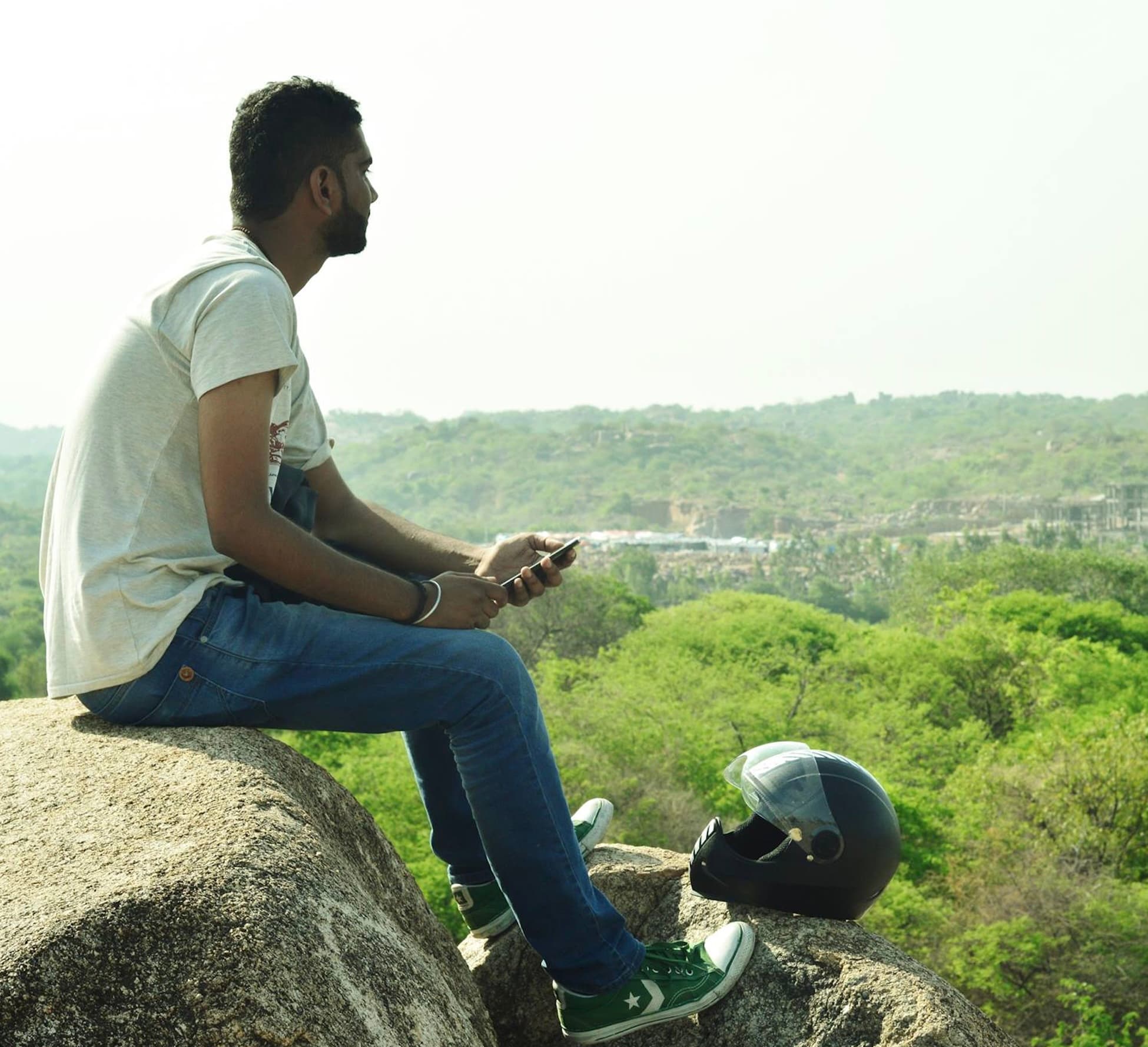 Somewhere near Osman Sagar Lake!